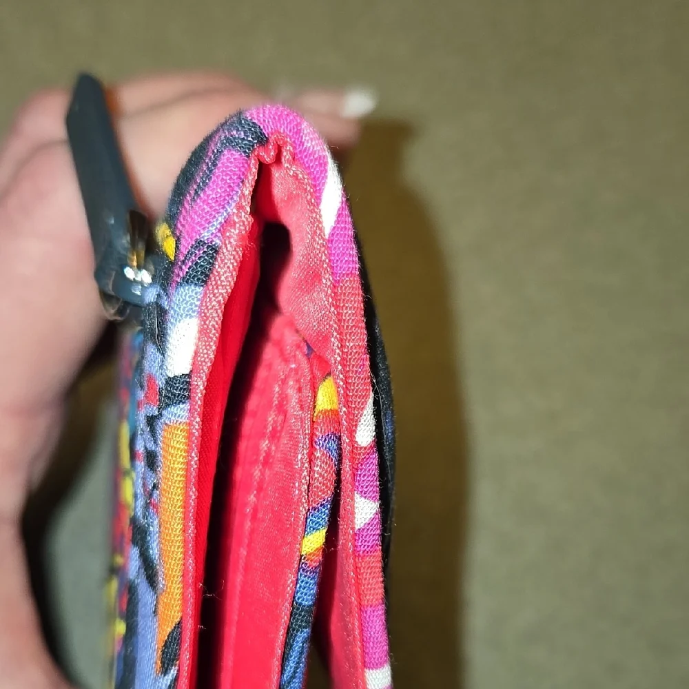 NWOT Vera Bradley Colorful Quilted Women's Wallet - Picture 6 of 13